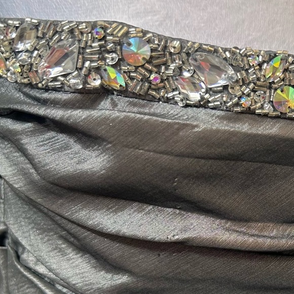 LUXE GIGI by La Femme NWOT $400 Strapless Evening Gown Jeweled size 16 - Picture 11 of 16